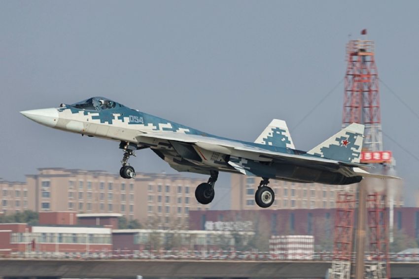 Jet Tempur Su-57 Milik Rusia Mendarat di China Untuk Pertama Kalinya