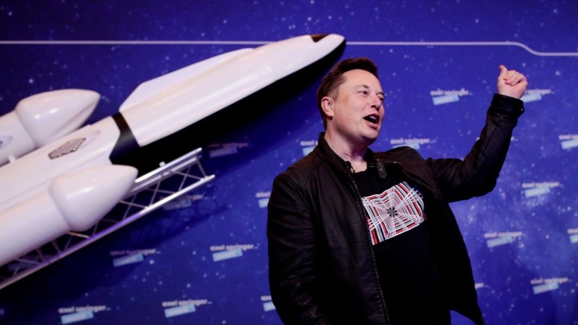 Elon Musk Diprediksi Jadi Orang Pertama Triliun Dolar Didunia