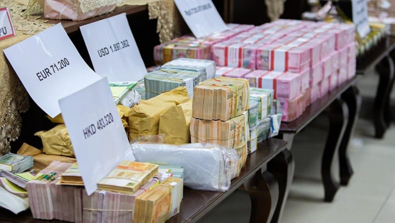 Zarof Ricar Tersangka TPPU, Penemuan Rp 915 miliar dan 51 Kg Emas - Kemajuan Rakyat Zarof Ricar Tersangka TPPU, Penemuan Rp 915 miliar dan 51 Kg Emas
