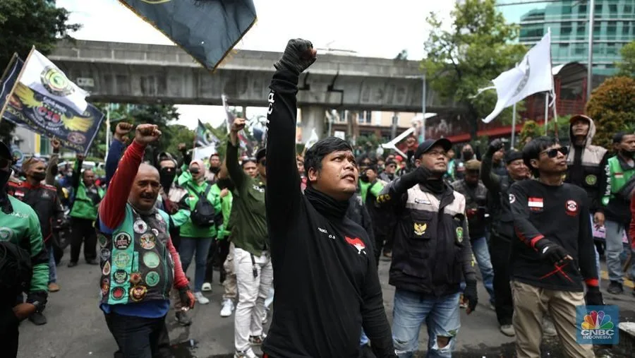 Driver Ojol Demo Besar Besaran Hari Ini - Kemajuan Rakyat Driver Ojol Demo Besar Besaran Hari Ini