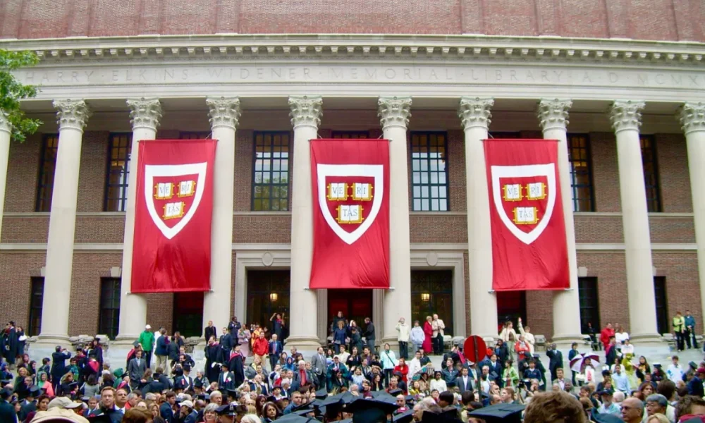 Mahasiswa RI di Harvard, 87 Orang Terancam Kebijakan Trump