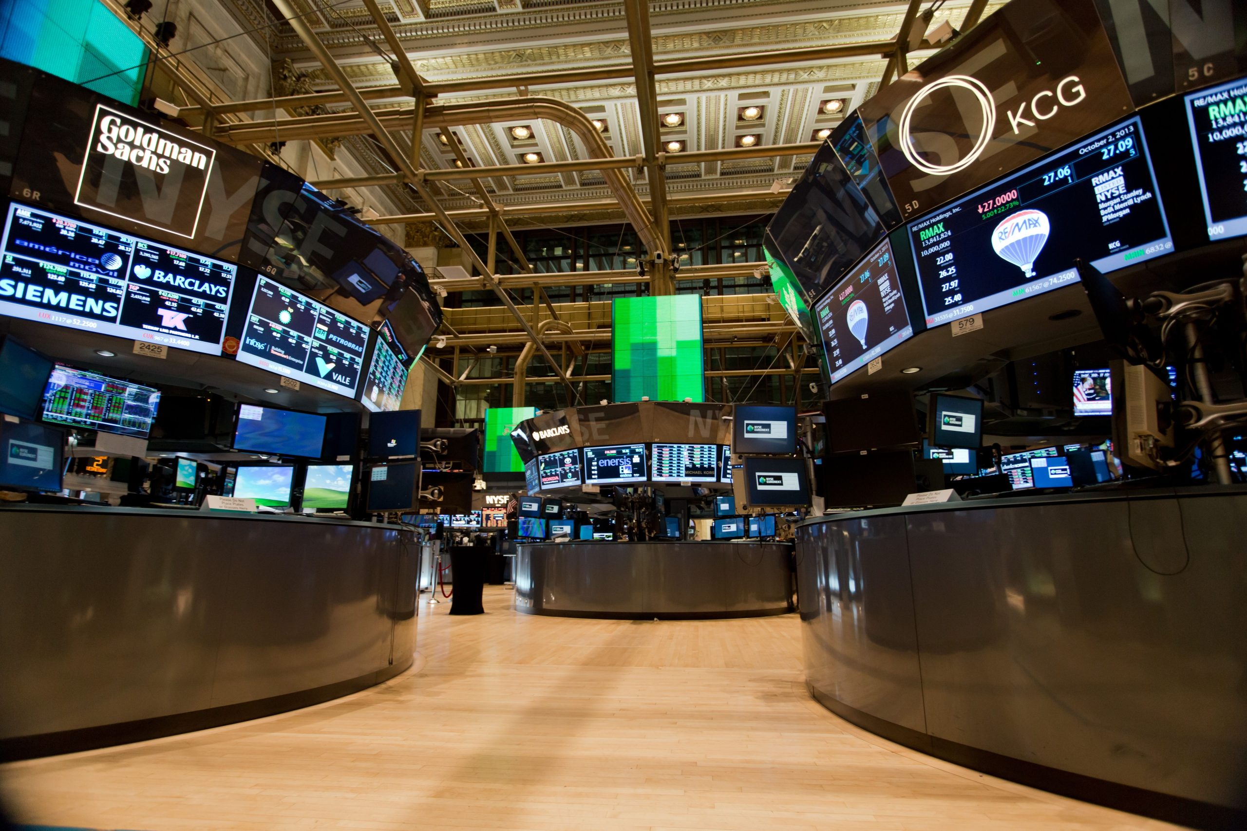 FIGMA IPO Debut di NYSE — Sorotan Lantai Bursa